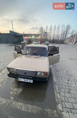 Седан ВАЗ / Lada 2107 1987 в Надворной