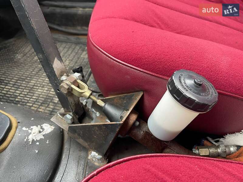 Седан ВАЗ / Lada 2107 2000 в Харкові