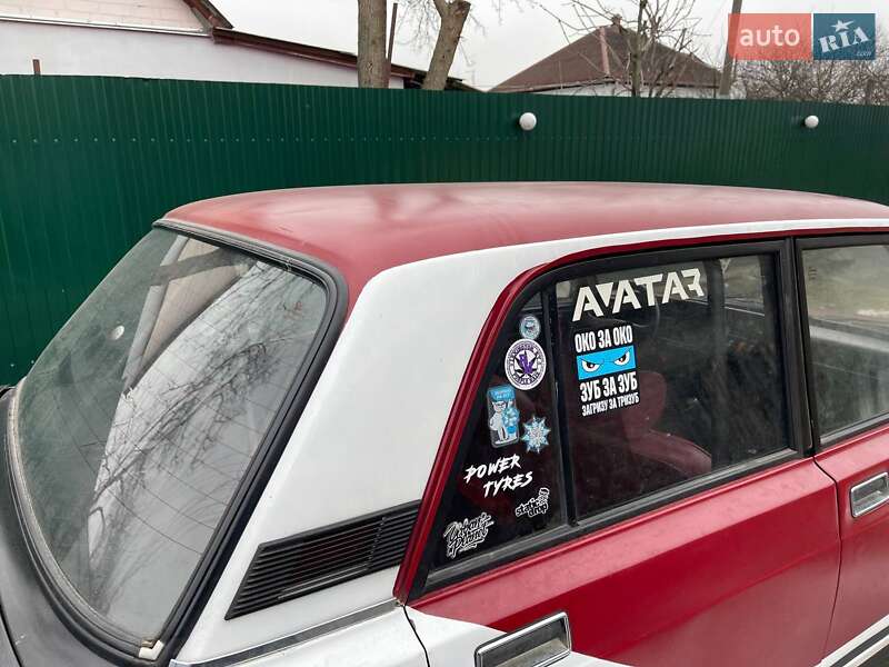 Седан ВАЗ / Lada 2107 2000 в Харкові