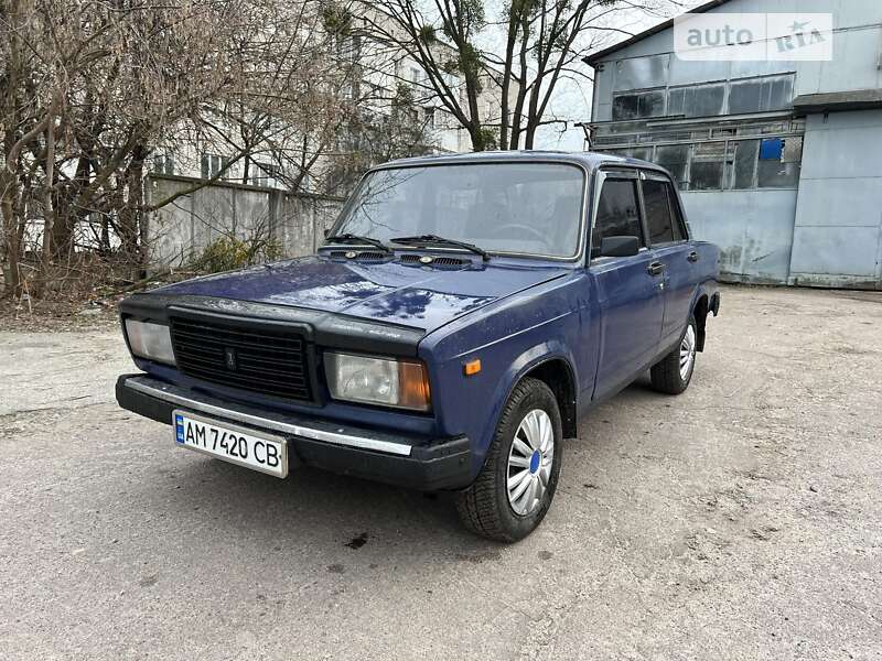 Седан ВАЗ / Lada 2107 2003 в Житомирі