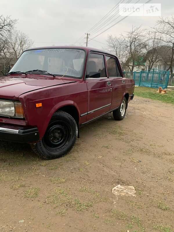 Седан ВАЗ / Lada 2107 1997 в Жидачове
