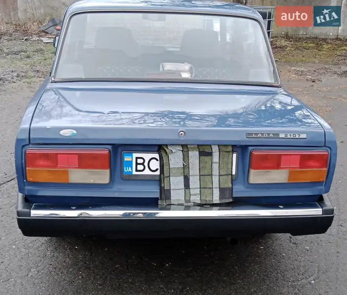 ВАЗ / Lada 2107