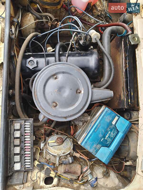 Седан ВАЗ / Lada 2107 1992 в Монастирищеві