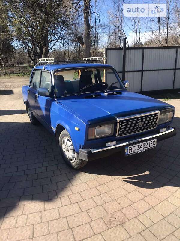 Седан ВАЗ / Lada 2107 1986 в Стрые