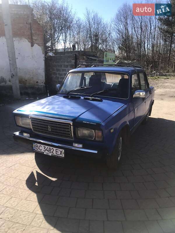 Седан ВАЗ / Lada 2107 1986 в Стрые фото 2 Седан ВАЗ / Lada 2107 1986 в Стрые