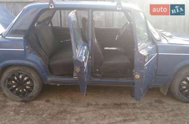 Седан ВАЗ / Lada 2107 2006 в Хотині