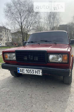 Седан ВАЗ / Lada 2107 1996 в Днепре