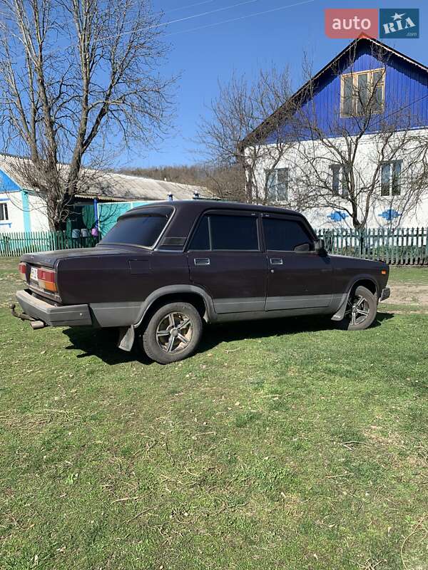 Седан ВАЗ / Lada 2107 2008 в Великой Писаревке