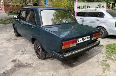 Седан ВАЗ / Lada 2107 2005 в Кременчуге