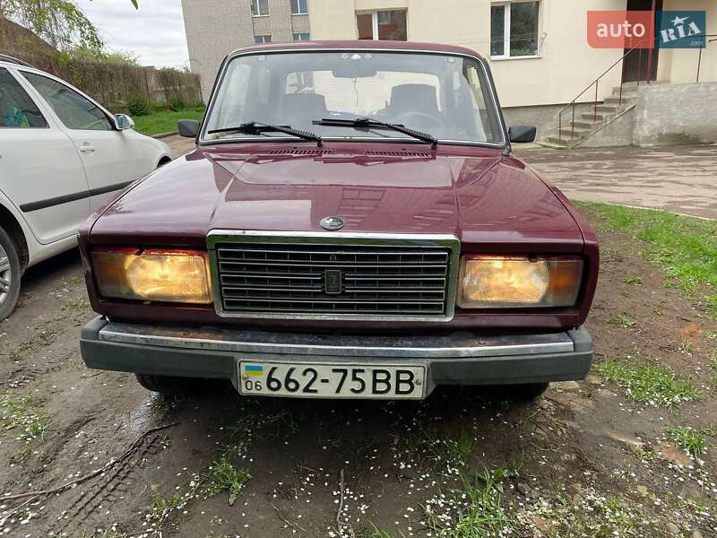 Седан ВАЗ / Lada 2107 2002 в Бердичеве фото Седан ВАЗ / Lada 2107 2002 в Бердичеве