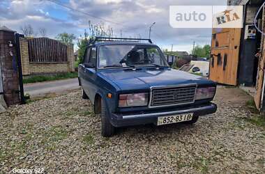 Седан ВАЗ / Lada 2107 2003 в Долине