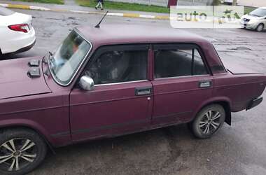 Седан ВАЗ / Lada 2107 2002 в Іллінцях