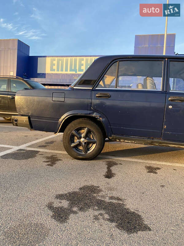 Седан ВАЗ / Lada 2107 2007 в Дніпрі