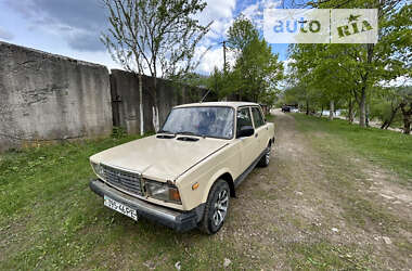 Седан ВАЗ / Lada 2107 1988 в Межгорье
