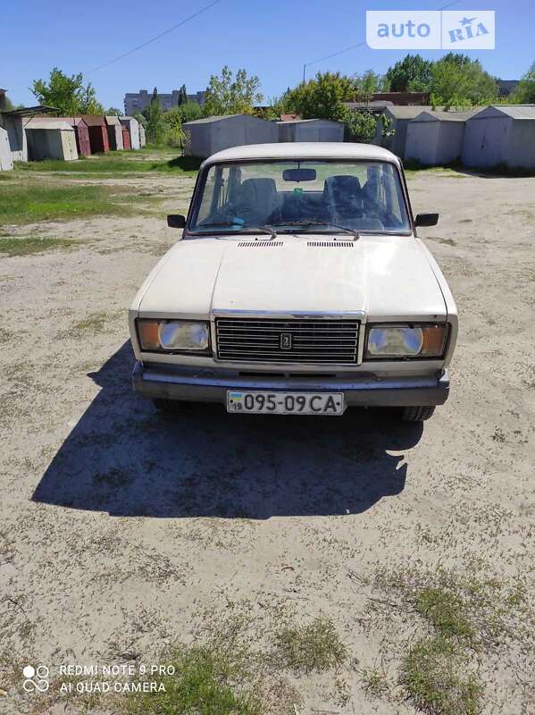 Седан ВАЗ / Lada 2107 1996 в Охтирці