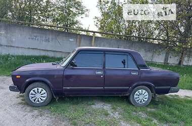 Седан ВАЗ / Lada 2107 1998 в Кропивницком