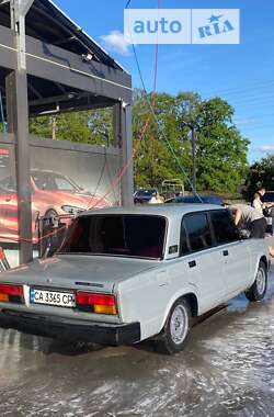 Седан ВАЗ / Lada 2107 1990 в Умані