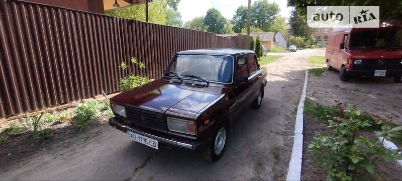 Седан ВАЗ / Lada 2107 2008 в Баре