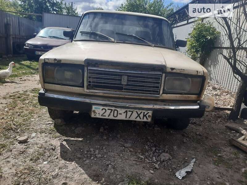 Седан ВАЗ / Lada 2107 1991 в Мерефа