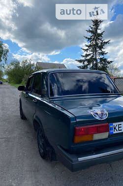 Седан ВАЗ / Lada 2107 2005 в Дніпрі