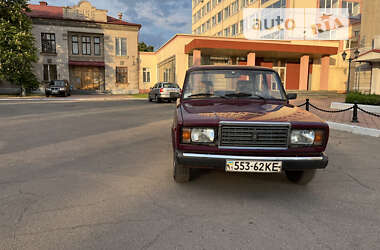 Седан ВАЗ / Lada 2107 1998 в Киеве