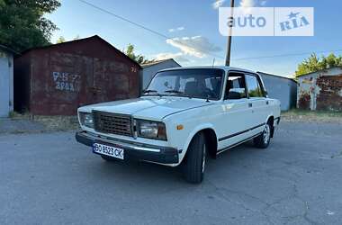 Седан ВАЗ / Lada 2107 1989 в Виннице