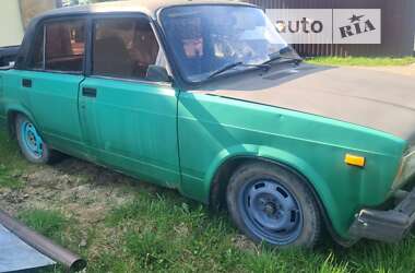 Седан ВАЗ / Lada 2107 1996 в Стрию