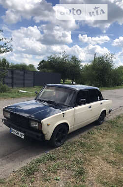 Седан ВАЗ / Lada 2107 1986 в Полтаве