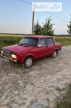 Седан ВАЗ / Lada 2107 1990 в Баре