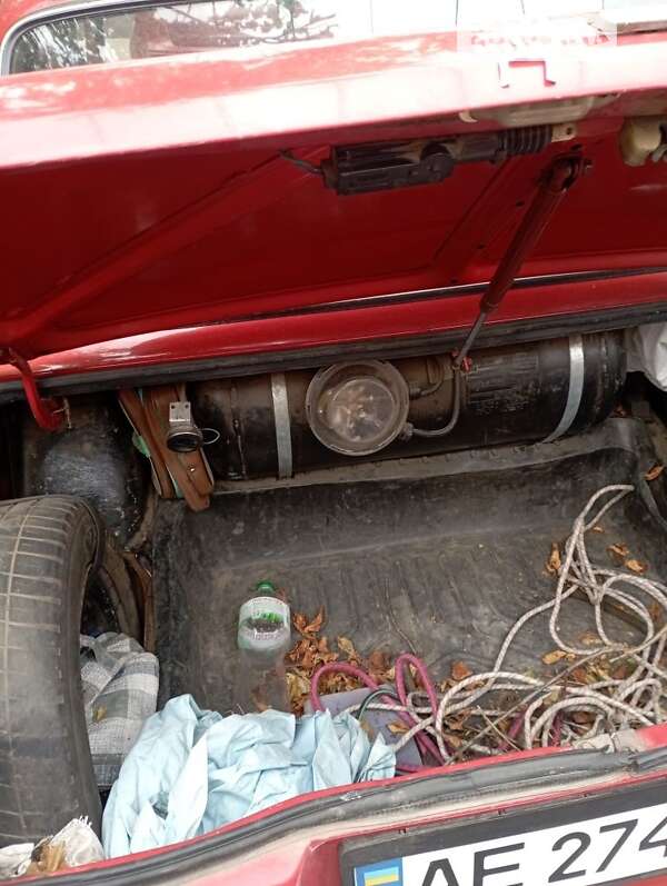 Седан ВАЗ / Lada 2107 1992 в Кривом Роге фото 5 Седан ВАЗ / Lada 2107 1992 в Кривом Роге