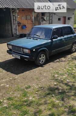 Седан ВАЗ / Lada 2107 1999 в Стрые