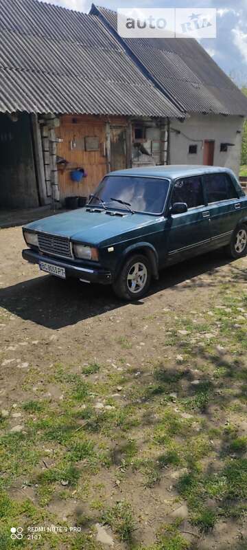 Седан ВАЗ / Lada 2107 1999 в Стрые