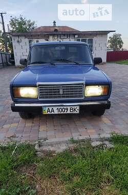 Седан ВАЗ / Lada 2107 2006 в Нежине