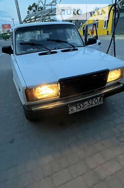 Седан ВАЗ / Lada 2107 1983 в Измаиле