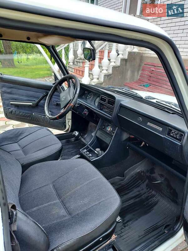 Седан ВАЗ / Lada 2107 1991 в Бердичеве