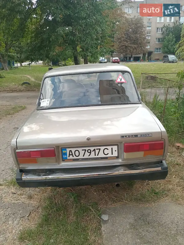 ВАЗ / Lada 2107