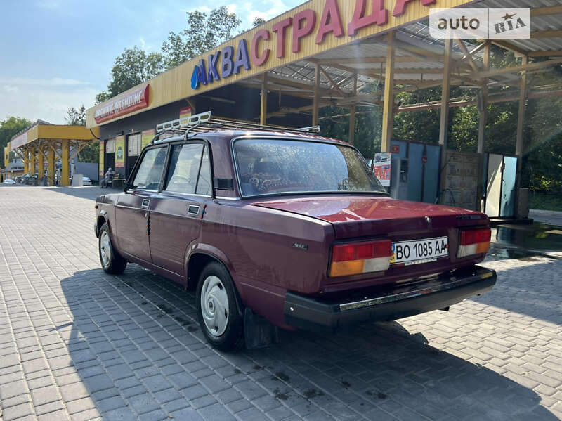Седан ВАЗ / Lada 2107 2004 в Тернополі