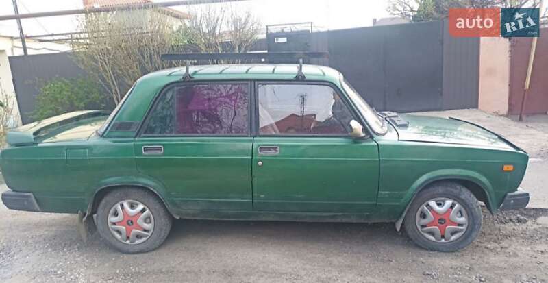 Седан ВАЗ / Lada 2107 1996 в Одессе фото 4 Седан ВАЗ / Lada 2107 1996 в Одессе
