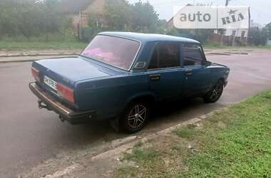 Седан ВАЗ / Lada 2107 2004 в Бердичеві