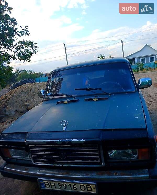 ВАЗ / Lada 2107 2001