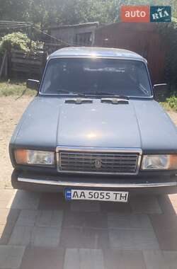 Седан ВАЗ / Lada 2107 2005 в 