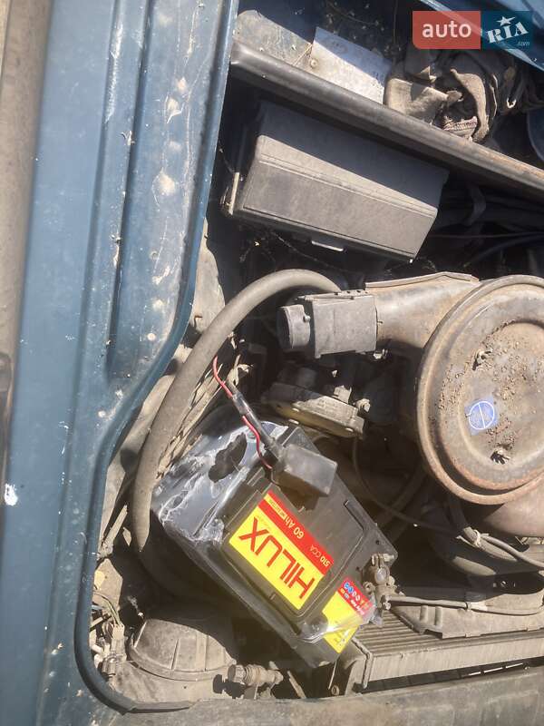 Седан ВАЗ / Lada 2107 2005 в Киеве