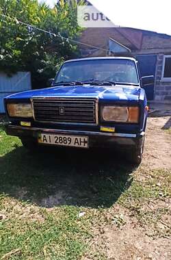 Седан ВАЗ / Lada 2107 2005 в Бузовій