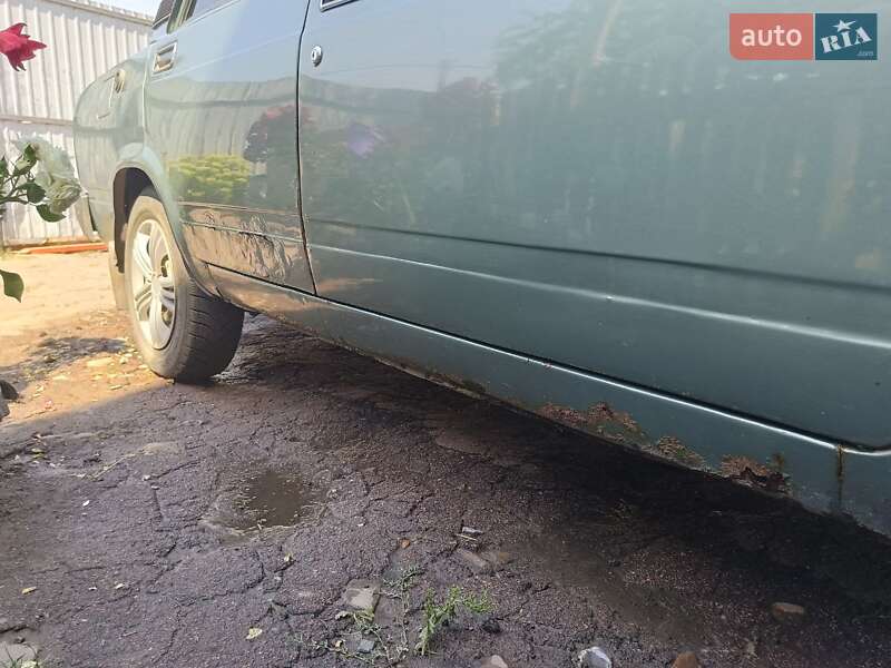 Седан ВАЗ / Lada 2107 2007 в Тростянце фото 9 Седан ВАЗ / Lada 2107 2007 в Тростянце