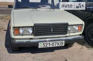 Седан ВАЗ / Lada 2107 1988 в Киеве