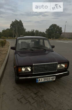 Седан ВАЗ / Lada 2107 2005 в Чернигове