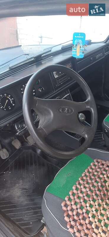 Седан ВАЗ / Lada 2107 2006 в Кривом Роге