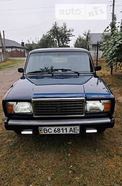 Седан ВАЗ / Lada 2107 2005 в Буске