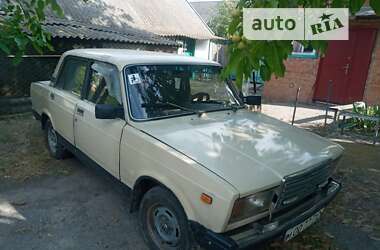 Седан ВАЗ / Lada 2107 1989 в Миргороде