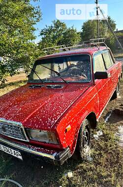 Седан ВАЗ / Lada 2107 1996 в Херсоне